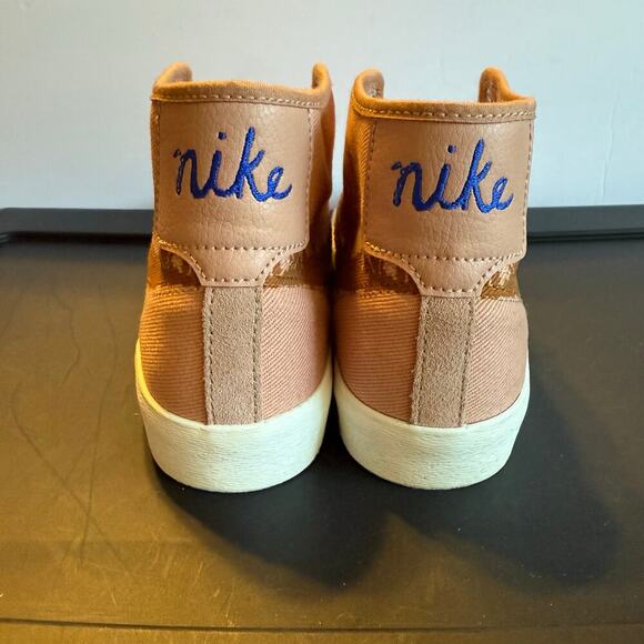 Nike SB Blazer Court Mid PRM Pink Canvas Sneakers Women’s 6.5 High Top DM8553 - Picture 5 of 12